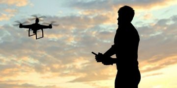 ¿Quiénes pueden volar un dron y cuál es su regulación?