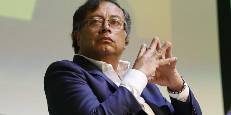 Presidente Petro confirma que no asistirá a la posesión de Nicolás Maduro