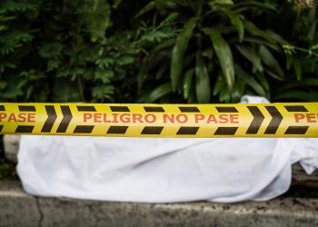 Sicario en bicicleta asesinó a mujer que llegaba a su casa en el norte de Bogotá