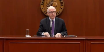 El Banco de la República mantiene su política de incrementos y eleva la tasa de interés hasta el 11,25%.