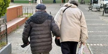 Grupos de pensionados que no recibirán la prima de mitad de año en Colombia: estos son los casos en los que no aplica