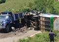 Más de 20 estudiantes resultaron heridos y uno murió tras accidente de un bus escolar en Sucre: “Lo único que quiero es que manden ambulancias”