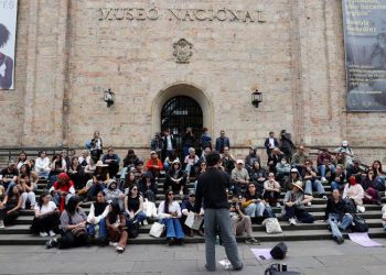 Museo Nacional: colectivos convierten la protesta en una jornada de clases sobre derechos sexuales y reproductivos